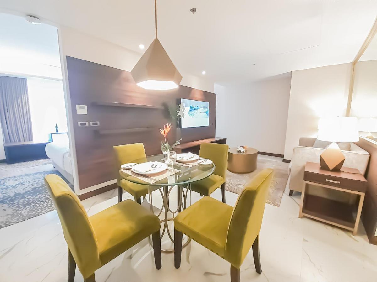 The Excelsior Hotel Las Piñas Dış mekan fotoğraf
